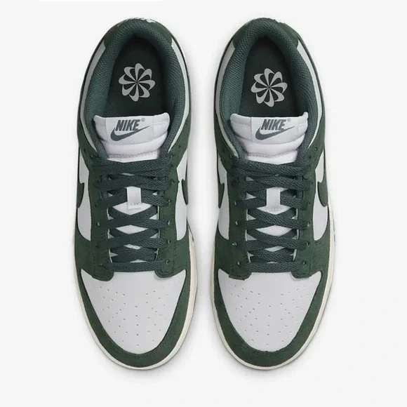 NWT Women’s Nike Dunk Low Green and White Sneakers - Picture 3 of 14